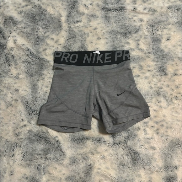 Nike Pants - size small nike pros
